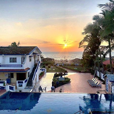 Qees Empire Beach Resort Calangute Exterior foto